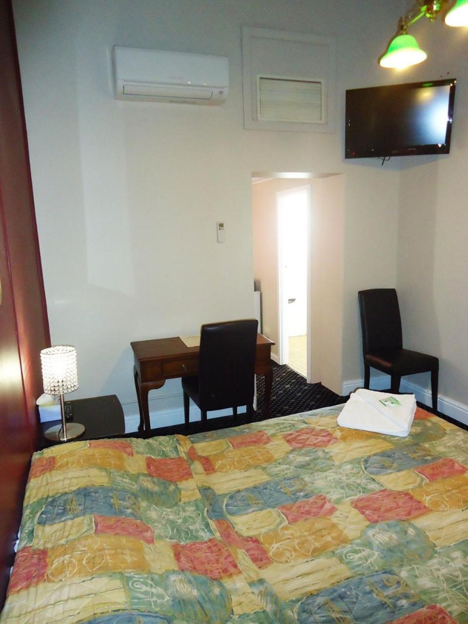 The Palace Hotel Kalgoorlie Bilik gambar