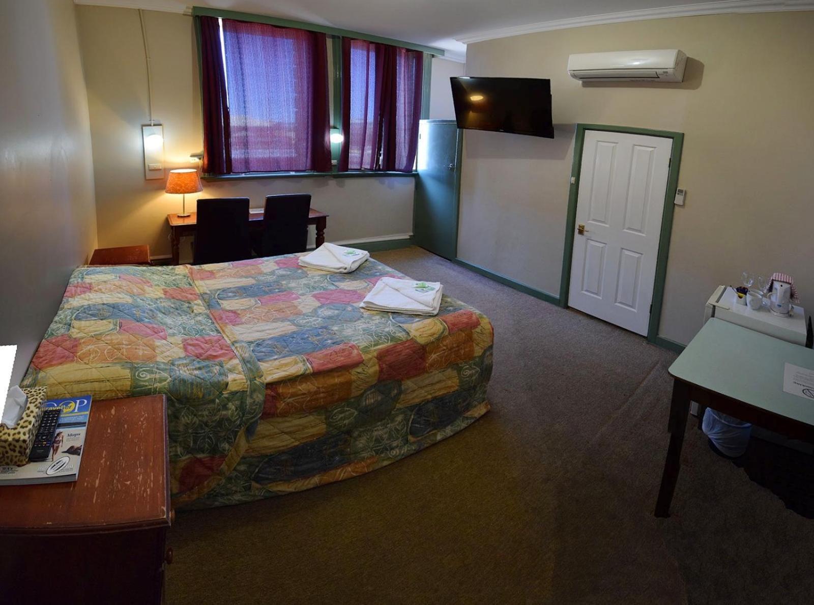 The Palace Hotel Kalgoorlie Bilik gambar