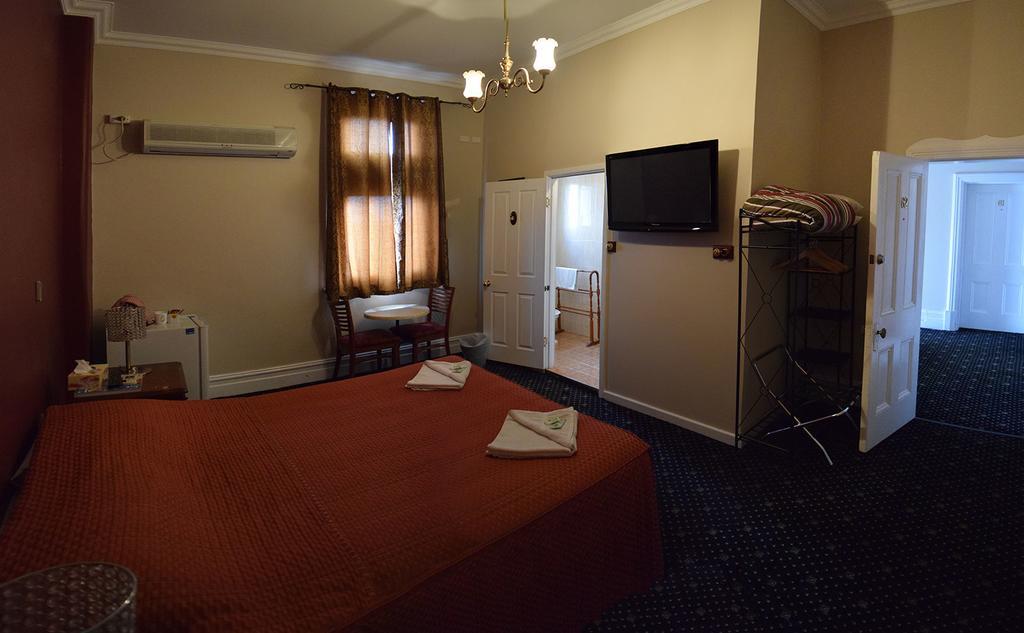 The Palace Hotel Kalgoorlie Bilik gambar